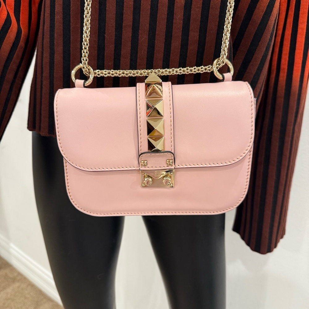 Valentino Garavani Rockstud Chain Shoulder Bag – Blush Pink – NEW Never Use